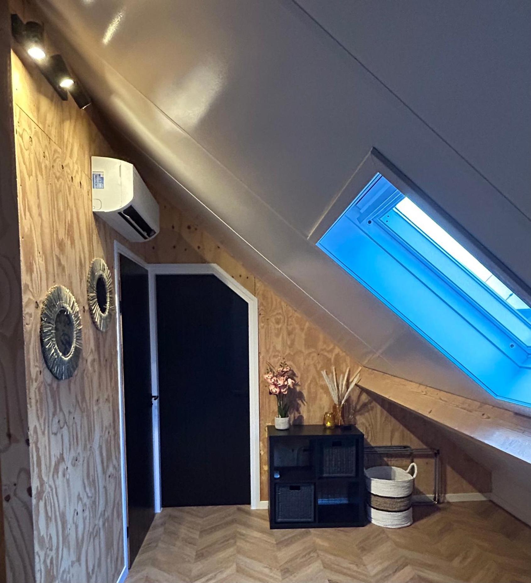 Tiny House Thuus Villa Sint Annaland Exterior photo
